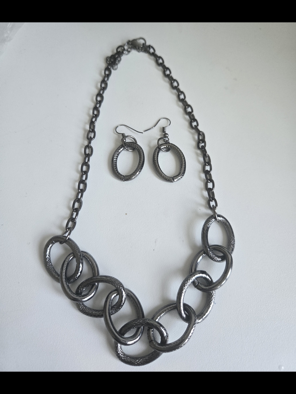 Necklace Set - Picture 2 of 5